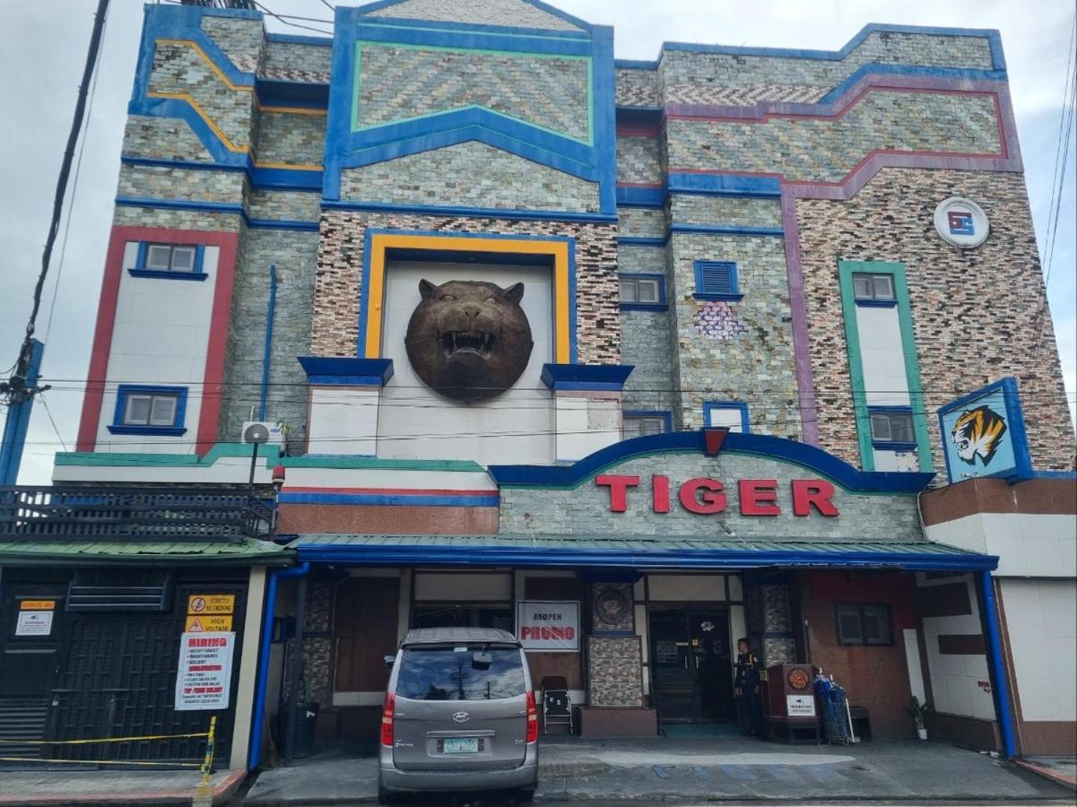 Clark Angeles Tiger Hotel Экстерьер фото